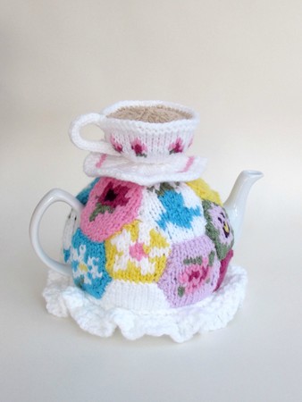 Granny Patchwork Tea Cosy