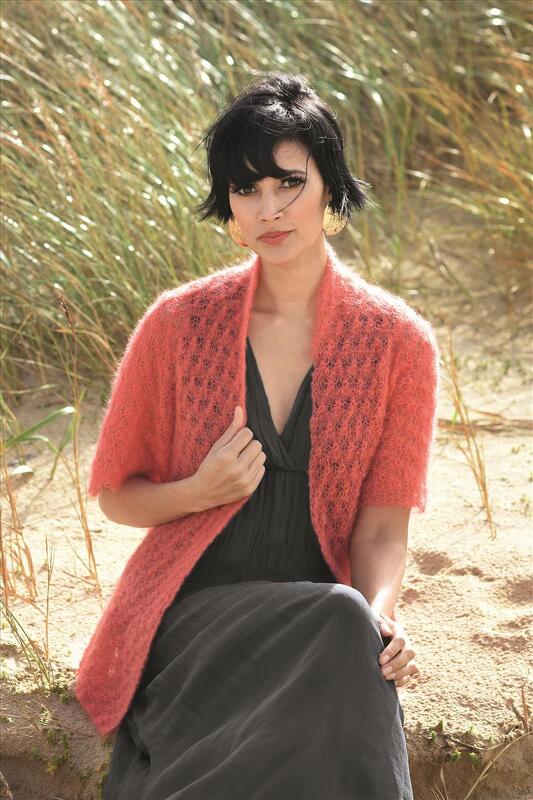 Strickjacke mit Sternmuster