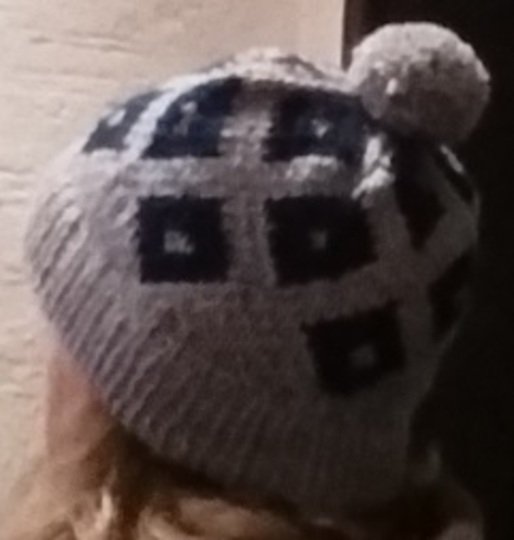 Mütze "Karo" zweifarbig gestrickt - Umfang 55-57cm