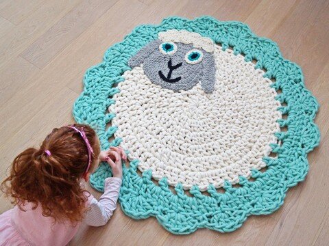 Häkelanleitung Teppich Schaf aus Schafwolle