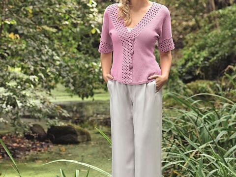 Strickanleitung Bluse mit Häkelbordüren