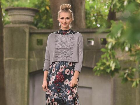 Strickanleitung kurzer Pullover mit Lochmuster