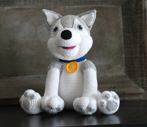 Crochet a Husky – Grace the Husky Lady with Collar and Tag (EN & DE)
