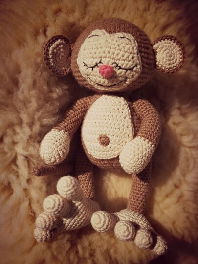 Drollige Äffchen zum Spielen und Schmusen