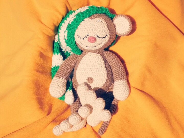 Drollige Äffchen zum Spielen und Schmusen