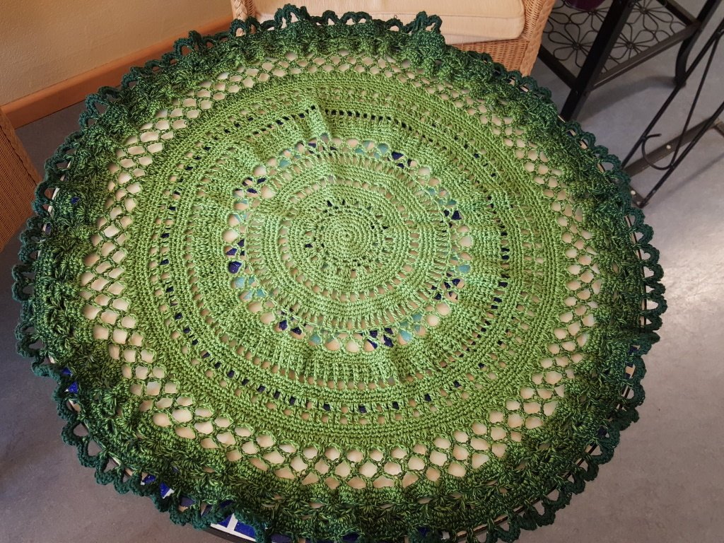 Midori Häkelanleitung: Kreiere eine elegante Tischdecke - Bild 7