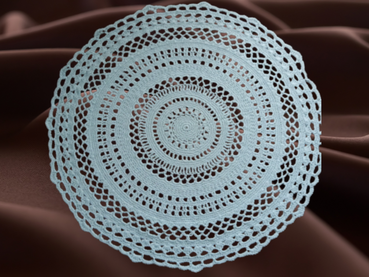Midori Häkelanleitung: Kreiere eine elegante Tischdecke