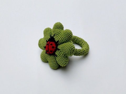 Häkelanleitung Babyrassel "Glück"