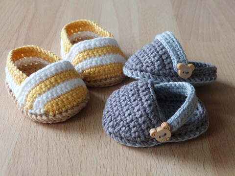 Crochet pattern for cute doll espadrilles and clogs