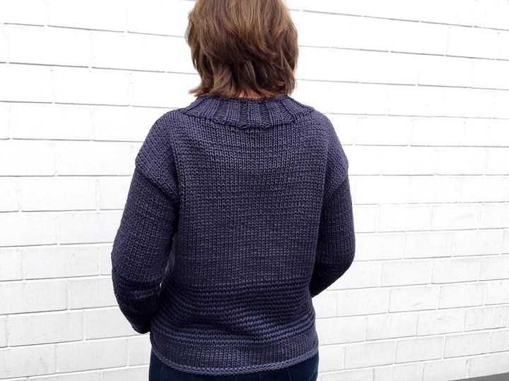 Strickanleitung, Blauer Pulli mit Streifen, (schnell und einfach) Gr. S, M, L, XL