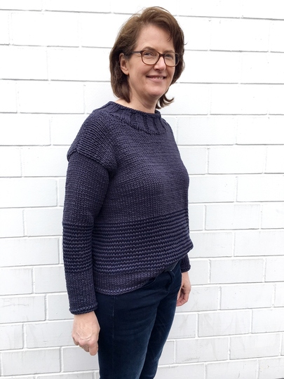 Strickanleitung, Blauer Pulli mit Streifen, (schnell und einfach) Gr. S, M, L, XL