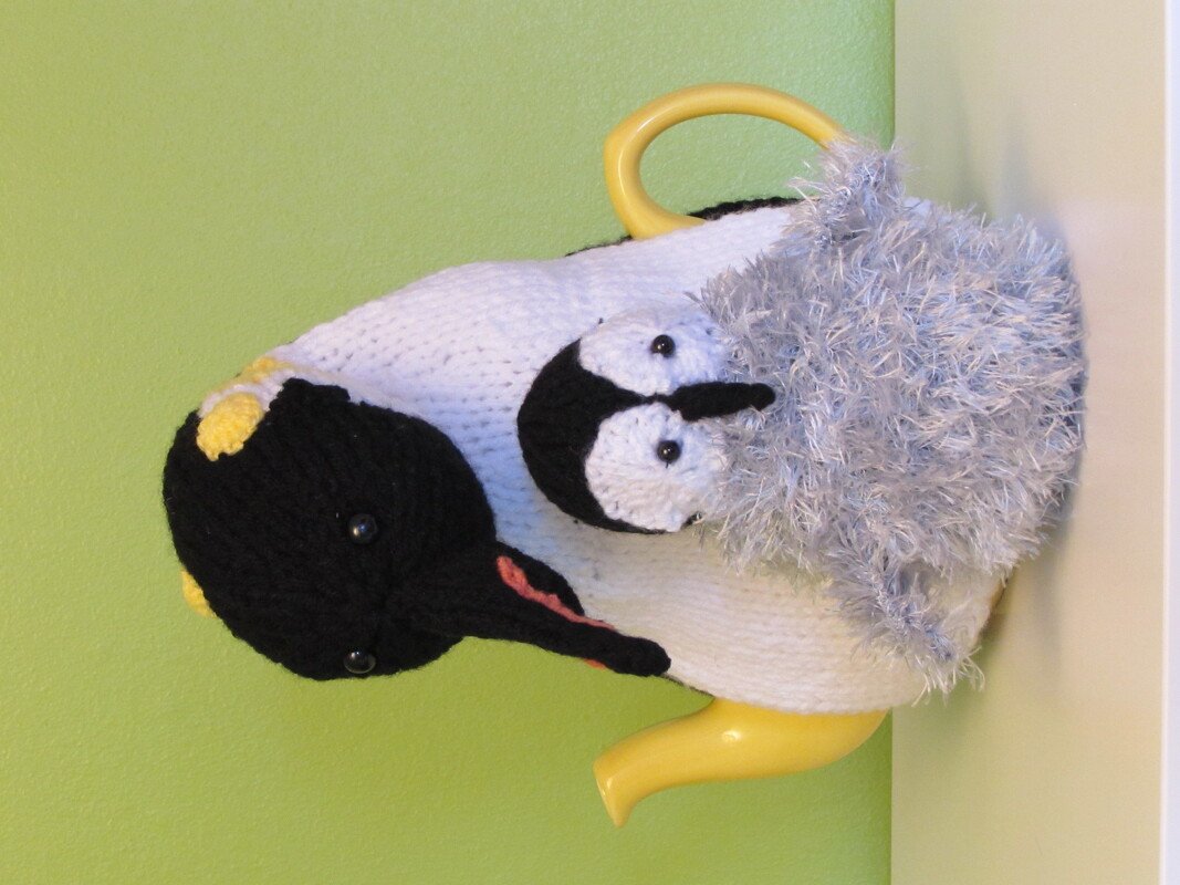 Emperor Penguin Duo Tea Cosy
