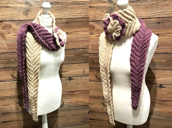 stylischer Schal "Doppelter Krokopfeil"