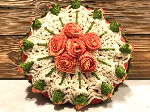 Dornröschens Paradekissen