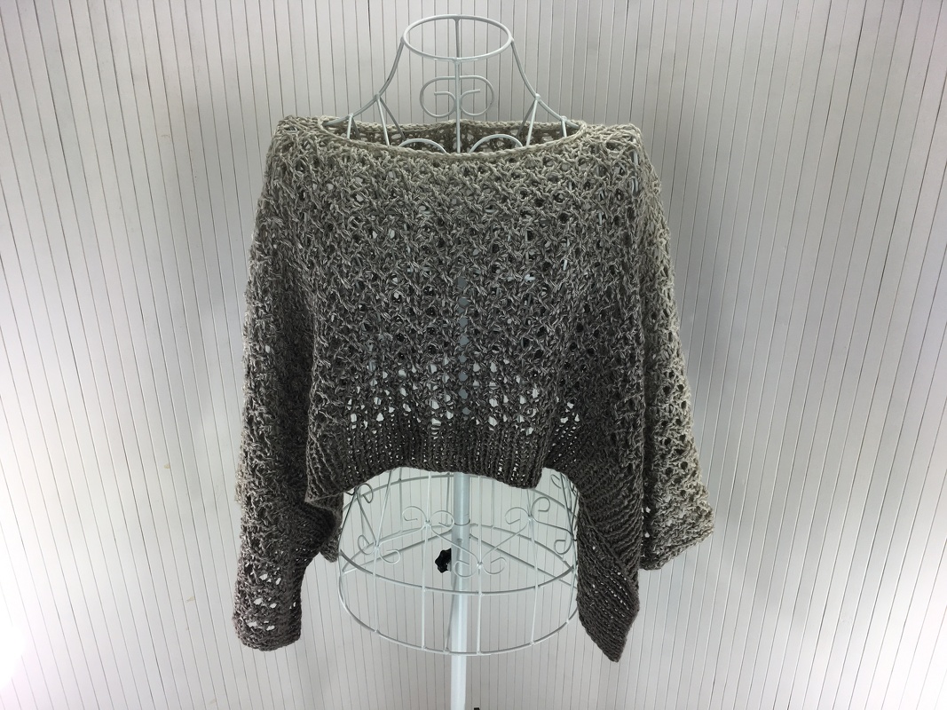 Überwurf Light-Knit mit SKY von Woolly Hugs stricken