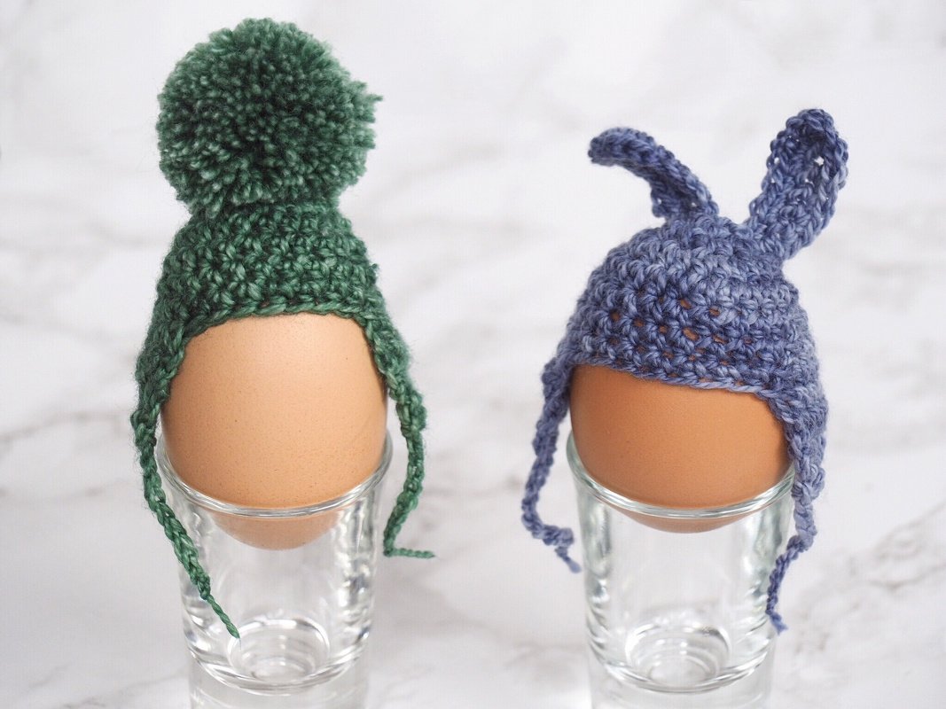 Häkelanleitung: Eiermützen mit Ohrenklappen und Hasenohren oder Bommel - Bild 2