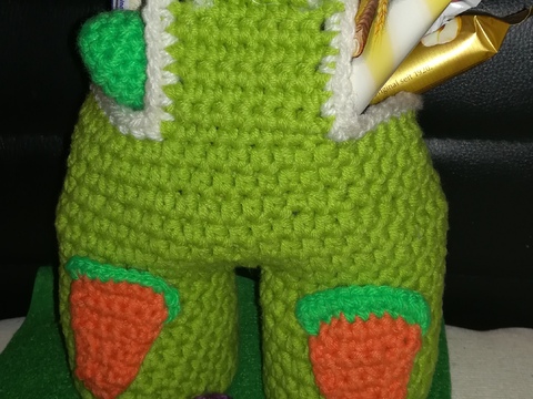 Osterkörbchen Latzhose