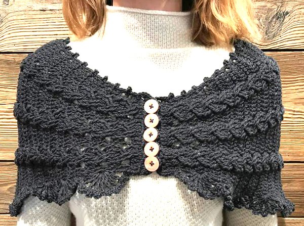 Schicke SommerStola mit 3 Zöpfen