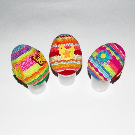 Amigurumi pattern for Easter Colorful Eggs. Crochet easter souvenir