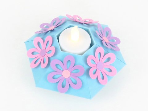 Teelichthalter in Pastellfarben – Bastelvorlagen mit Anleitung