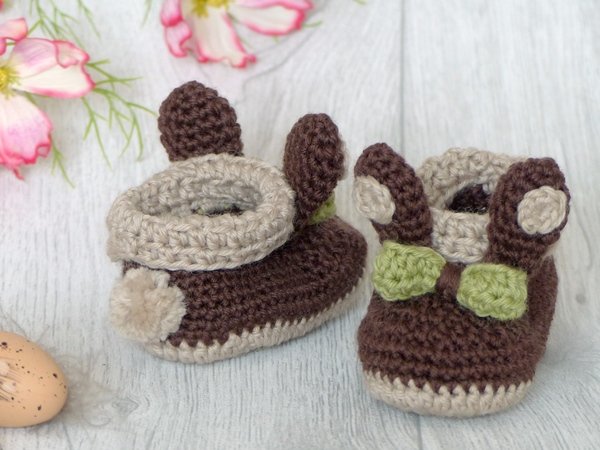 Baby Booties „Bunny“, 0-6 months – Crochet Pattern
