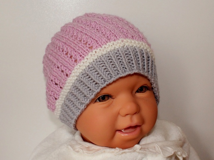 Strickanleitung Babymütze mit Lochmuster, ca. 2 - 8 Monate