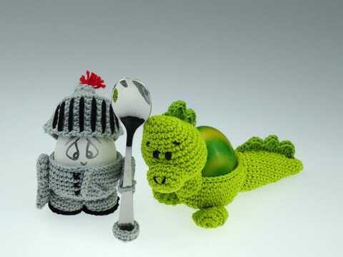 Eierwärmer Ritter und Drache Häkelanleitung Amigurumi