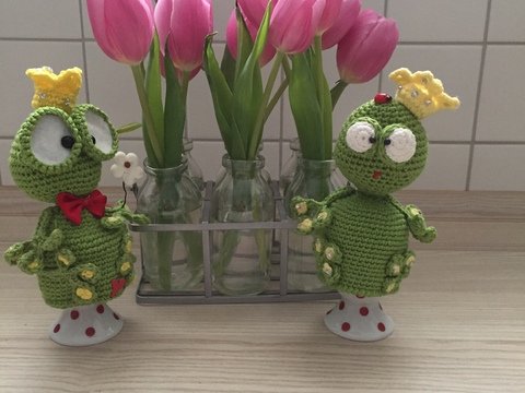 Anleitung Eierwärmer Frosch Hans und Franz