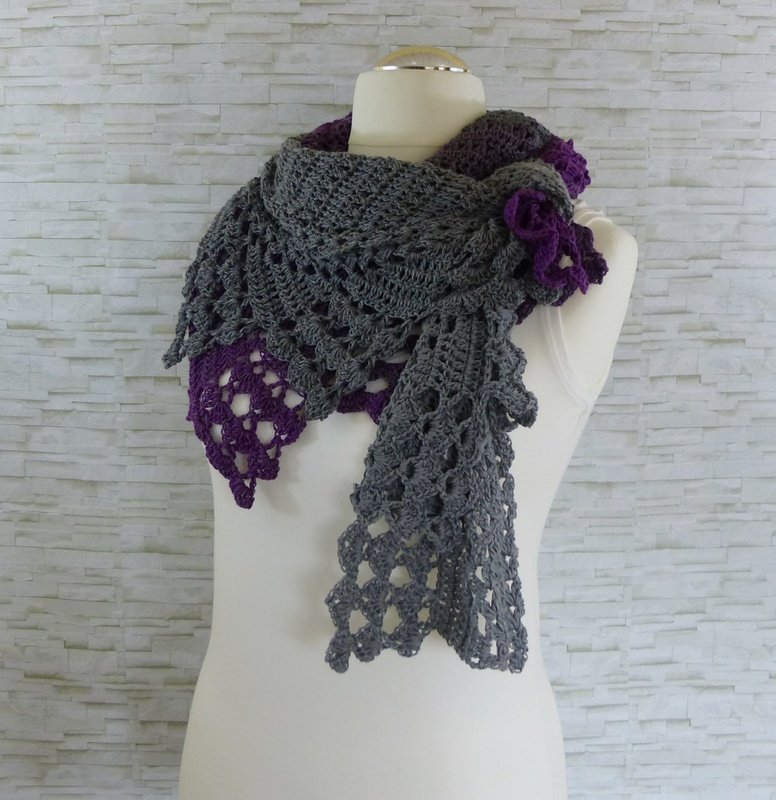 "Tormolino" der gehäkelte Drachenschwanz / Dreieckstuch