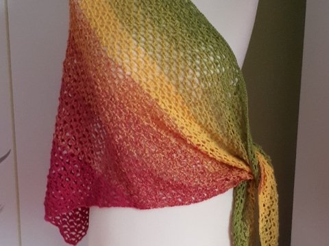 Leichtes Häkeltuch für den Sommer