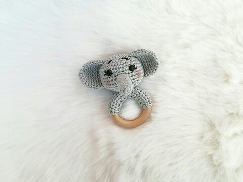 Häkelanleitung Elefanten Rassel, Babyrassel häkeln