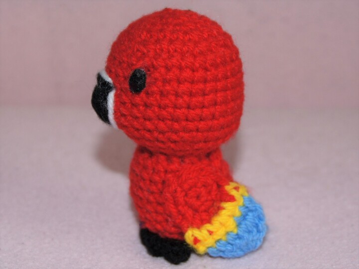 Kleiner Papagei häkeln, Häkelanleitung