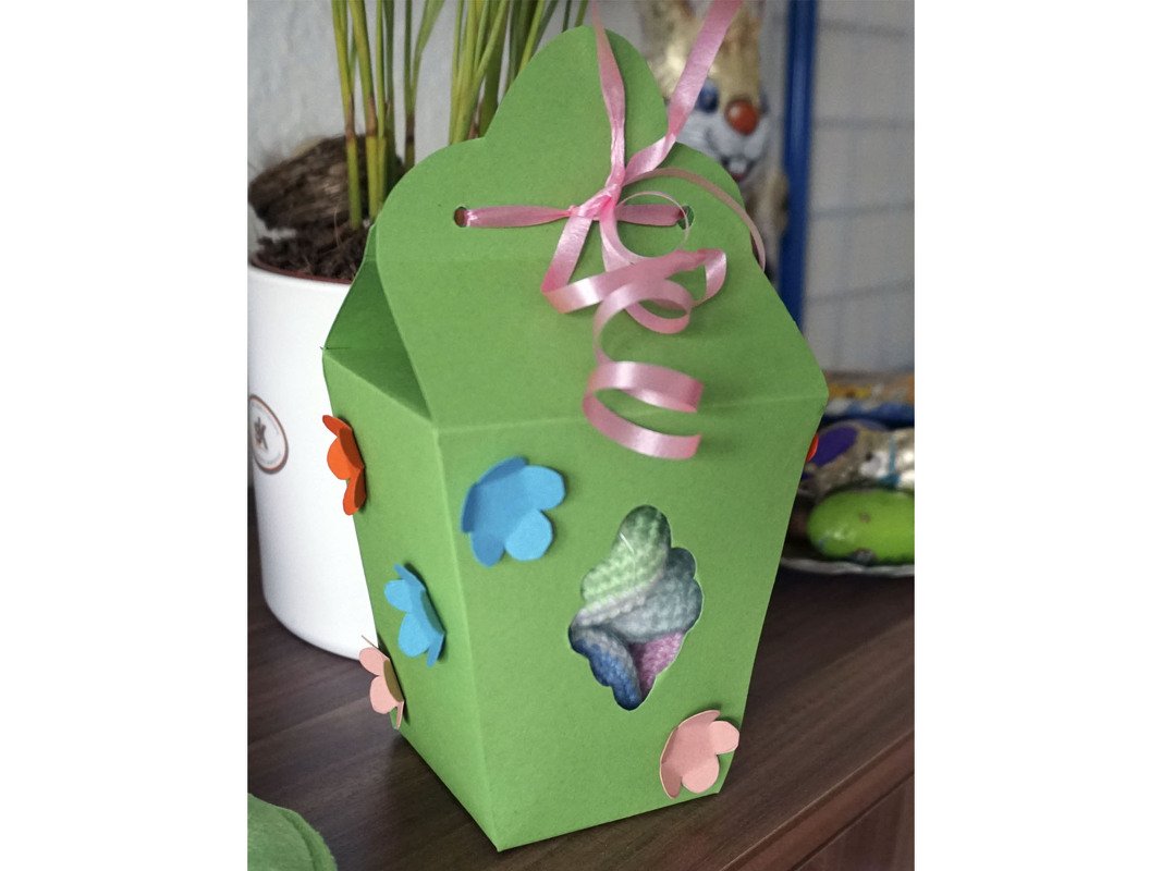 Craft Instructions: Gift Box