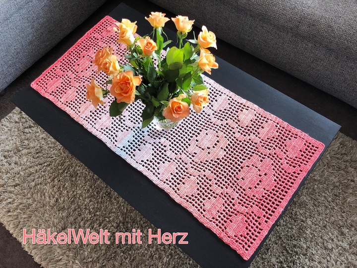 Häkeln / Tischläufer / Rosenherz / in 2 Größen