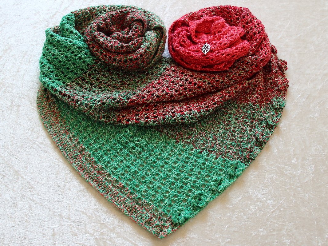 Häkelanleitung Tuch // Dreieckstuch mit Blüten "In Bloom" - Bild 2