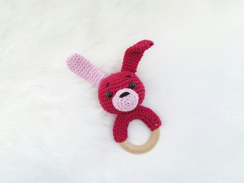 Häkelanleitung Hasen Rassel, Babyrassel häkeln