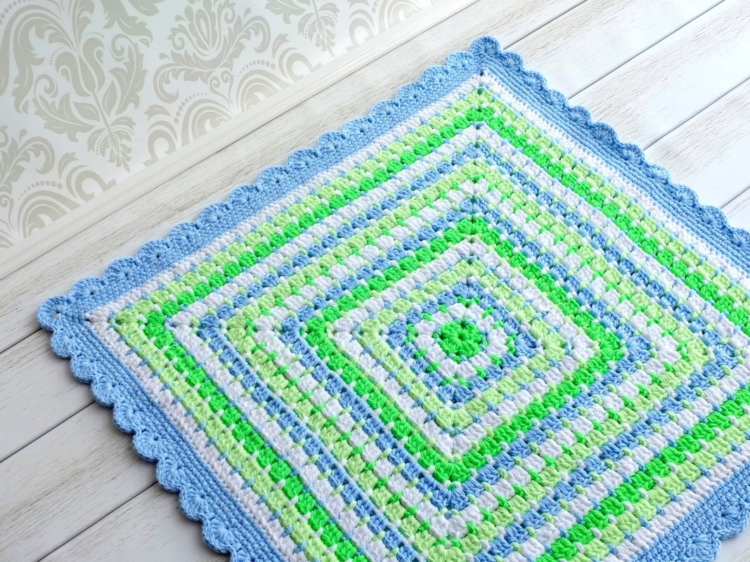 Häkelanleitung Viereckiger bunter Teppich in beliebiger Größe