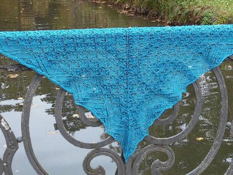 Lace-Dreieckstuch "Fiscella"