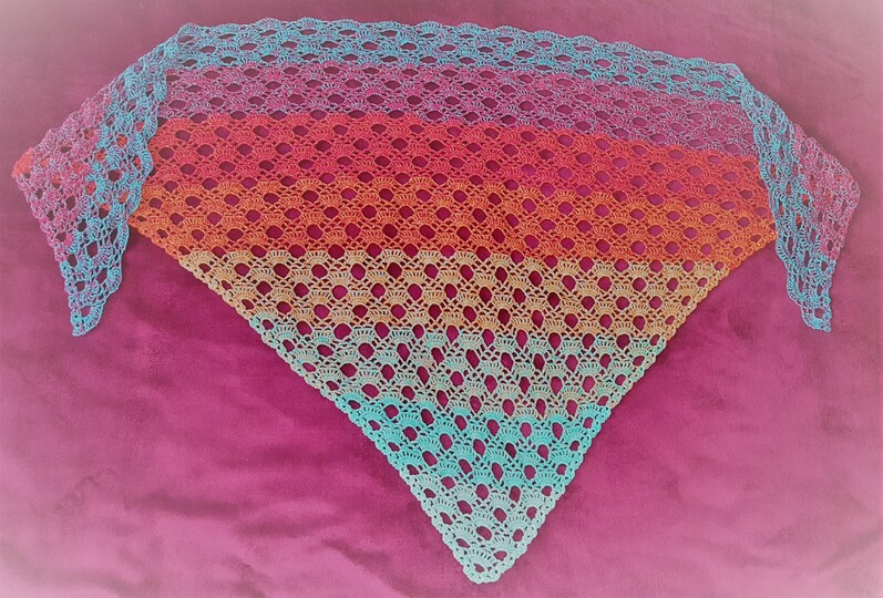 Dreieckstuch "Kirschblüte2", Häkelanleitung