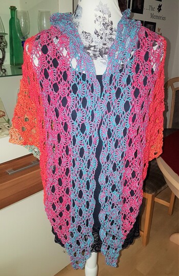 Dreieckstuch "Kirschblüte2", Häkelanleitung