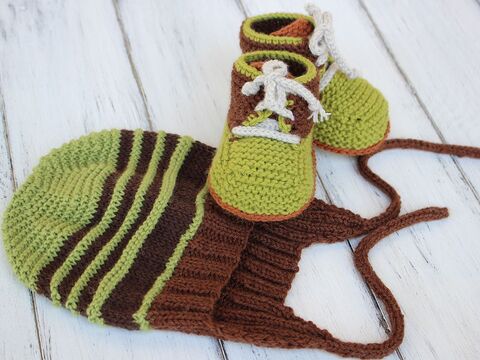 Strickanleitung für Babygarnitur