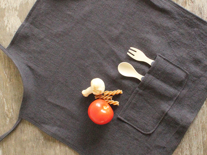 Schürze „Lilly“ für Groß & Klein