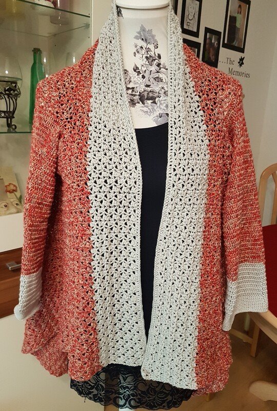 Seelenwärmer "Glora" Größe individuell anpassbar, Jacke, Häkelanleitung