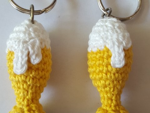 Häkelanleitung Schlüsselanhänger Bier