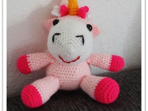 Häkelanleitung das kleine Einhorn Pinky