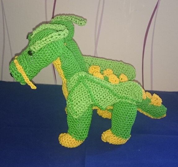 Doppelkopf Drache Grün - Amigurumi