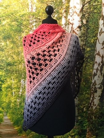 Dimholt shawl