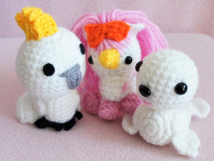 Sparset, Kleines Einhorn, kleine Robbe und kleiner Kakadu zum häkeln, Häkelanleitung