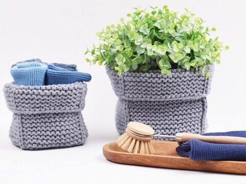 Gestricktes viereckiges Körbchen in 2 Grössen