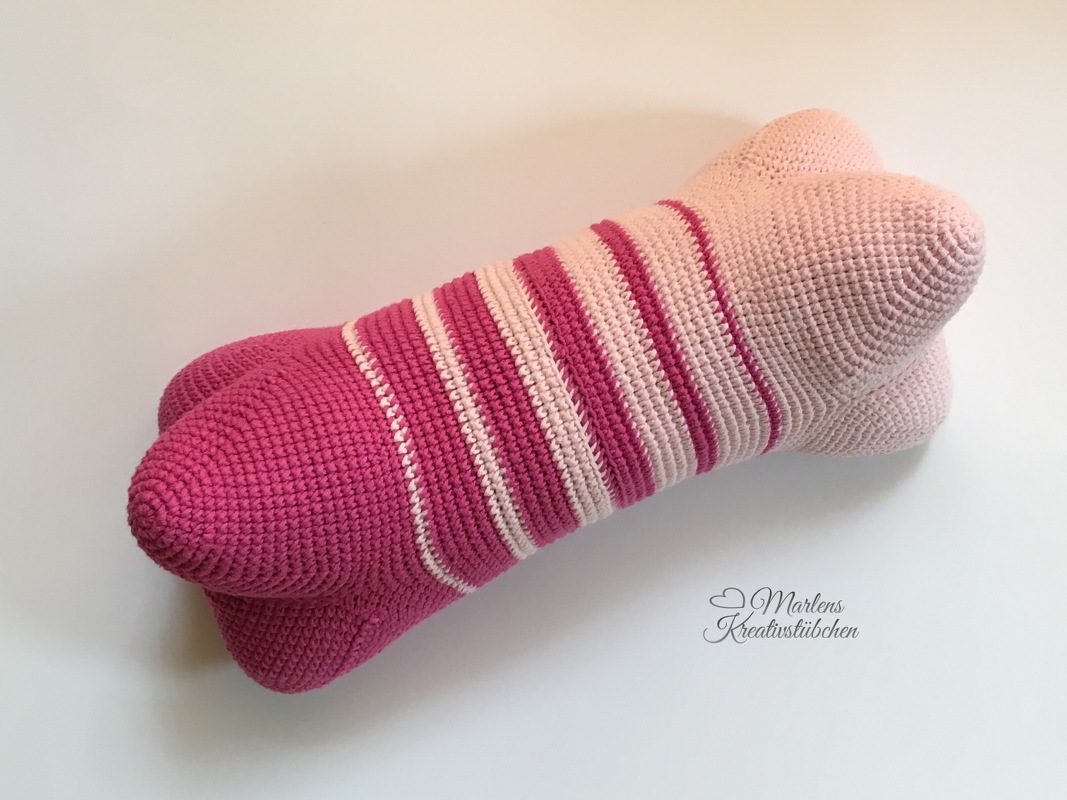 Häkelanleitung Nackenkissen / Leseknochen